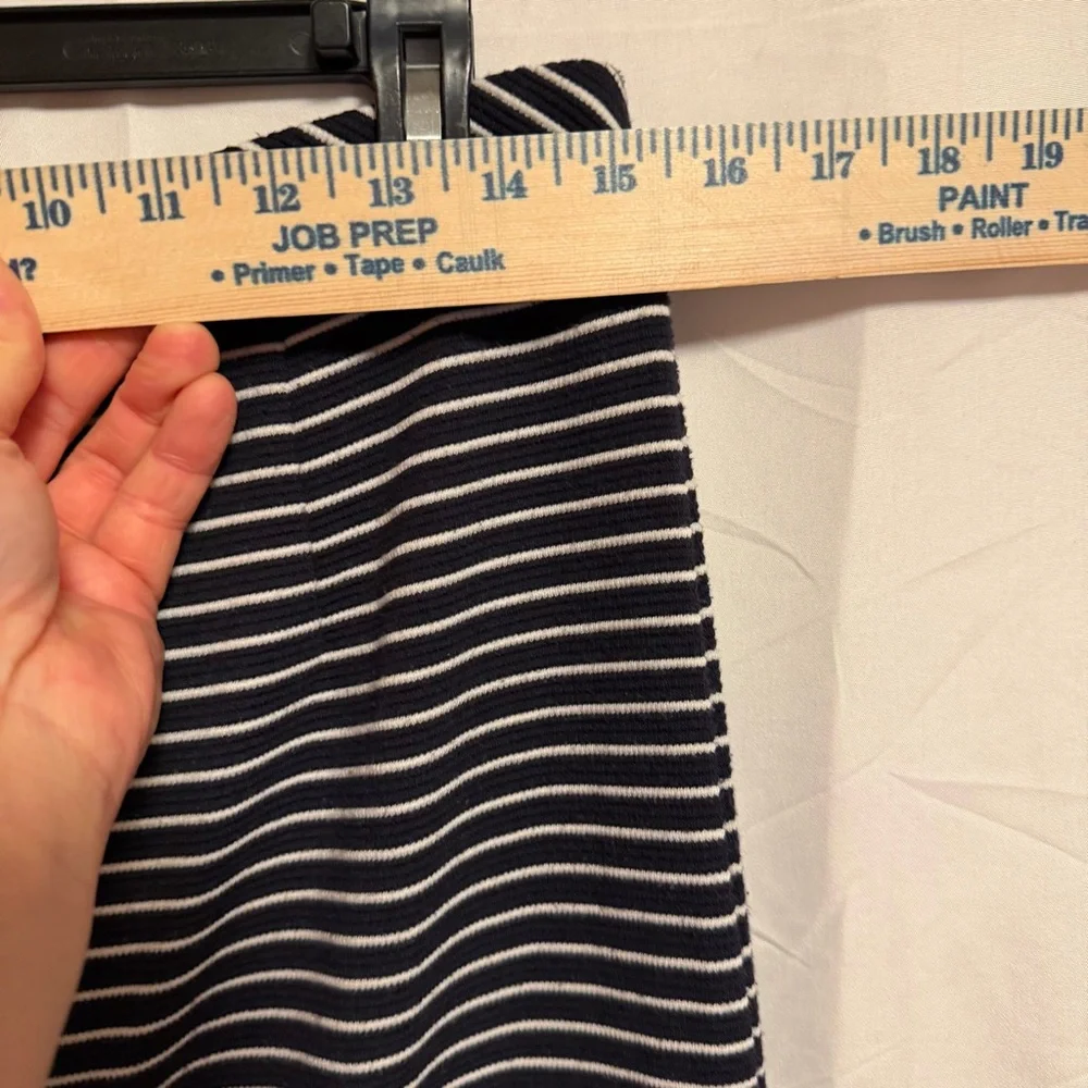 Banana Republic Black and‎ White Striped Pencil Skirt